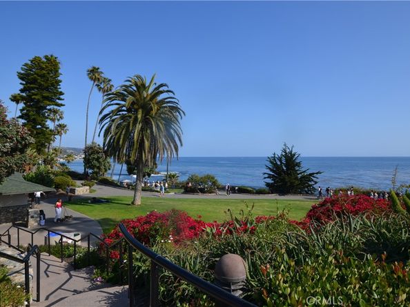 387 Cypress Drive 7, Laguna Beach CA 92651