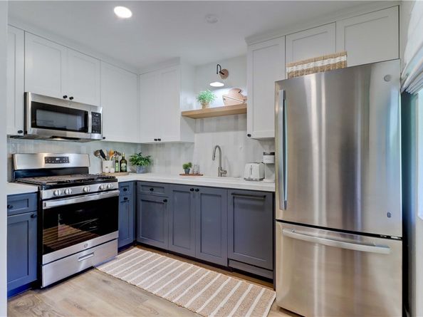 387 Cypress Drive 7, Laguna Beach CA 92651
