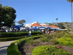 387 Cypress Drive 7, Laguna Beach CA 92651