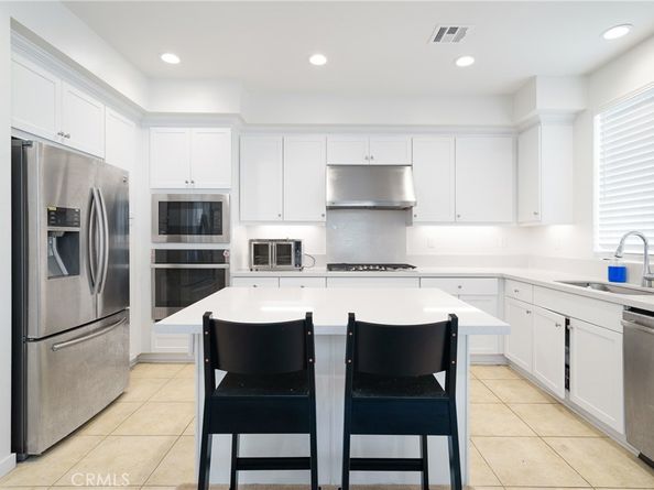 612 Cultivate, Irvine CA 92618