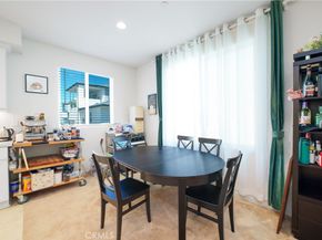 612 Cultivate, Irvine CA 92618