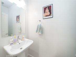 612 Cultivate, Irvine CA 92618