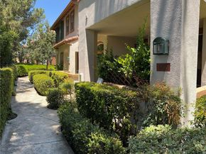 1703 Solvay Aisle 106, Irvine CA 92606