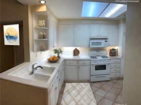 1703 Solvay Aisle 106, Irvine CA 92606