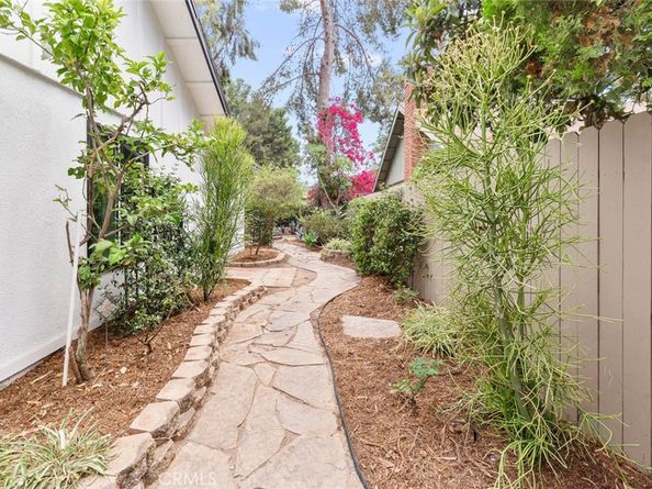 23812 Pesaro, Laguna Hills CA 92653