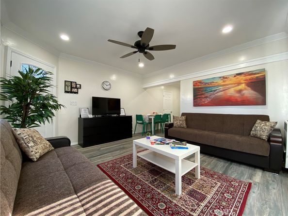 1600 E 7th Street, Long Beach CA 90813