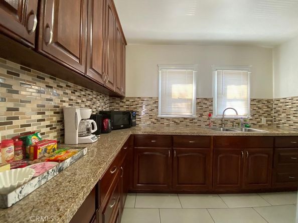 1600 E 7th Street, Long Beach CA 90813