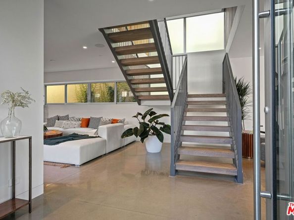 1601 Shell Avenue, Venice CA 90291