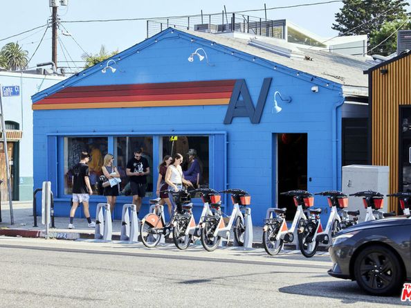 1601 Shell Avenue, Venice CA 90291