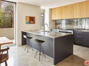 1601 Shell Avenue, Venice CA 90291