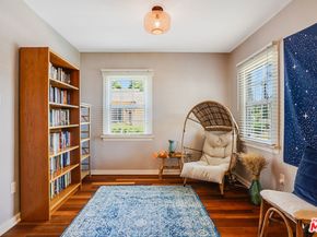 14043 Calvert Street, Van Nuys CA 91401
