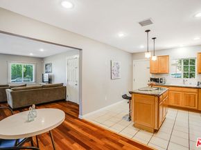 14043 Calvert Street, Van Nuys CA 91401