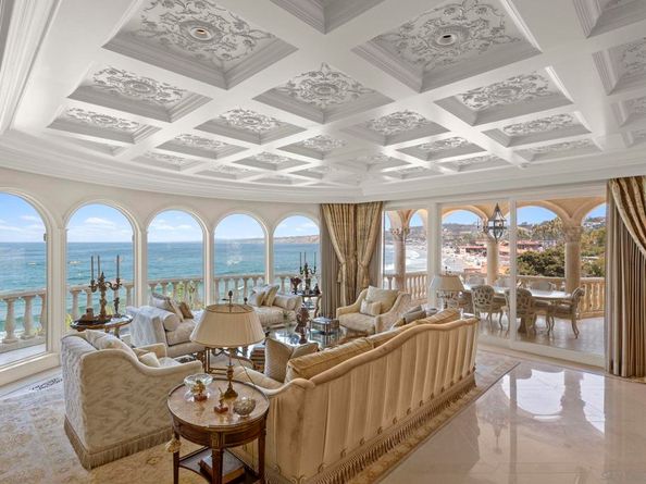 1900 Spindrift Dr, La Jolla CA 92037