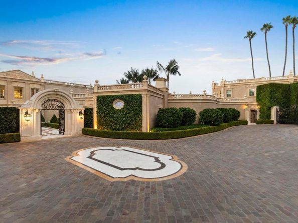 1900 Spindrift Dr, La Jolla CA 92037