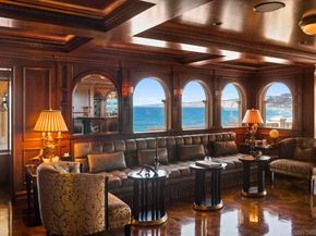 1900 Spindrift Dr, La Jolla CA 92037