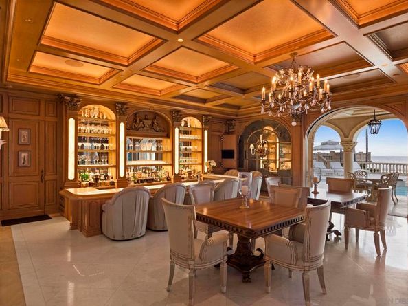 1900 Spindrift Dr, La Jolla CA 92037