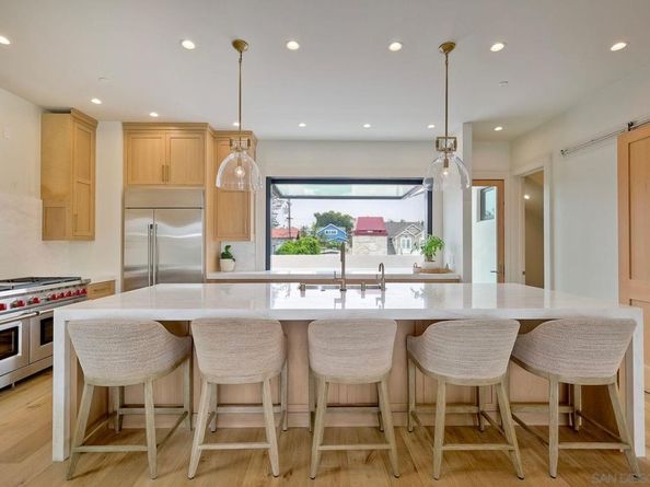 440 Pomona Ave, Coronado CA 92118