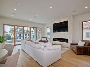 440 Pomona Ave, Coronado CA 92118