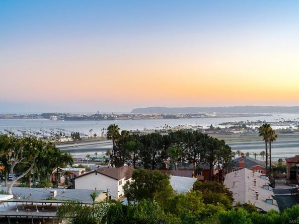 2920 Union St 205, San Diego CA 92103