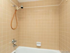 6455 La Jolla Blvd 221, La Jolla CA 92037