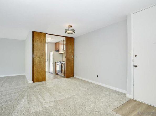 6455 La Jolla Blvd 221, La Jolla CA 92037