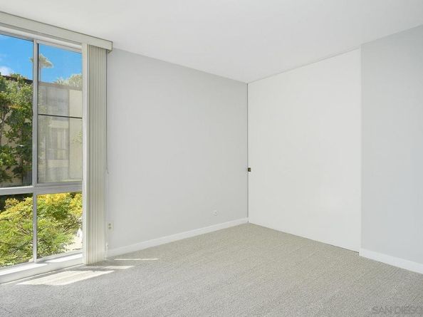 6455 La Jolla Blvd 221, La Jolla CA 92037