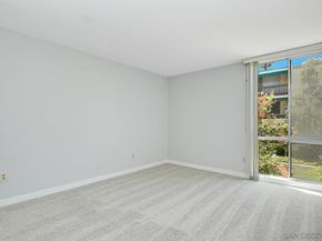6455 La Jolla Blvd 221, La Jolla CA 92037
