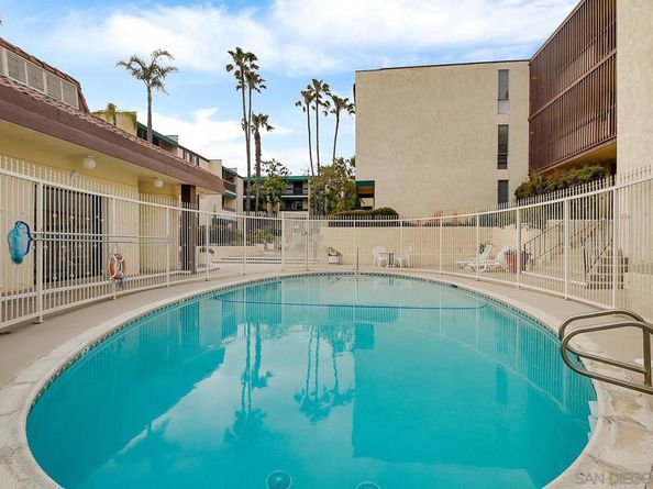 6455 La Jolla Blvd 221, La Jolla CA 92037