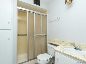 6455 La Jolla Blvd 221, La Jolla CA 92037