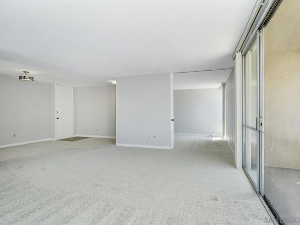 6455 La Jolla Blvd 221, La Jolla CA 92037