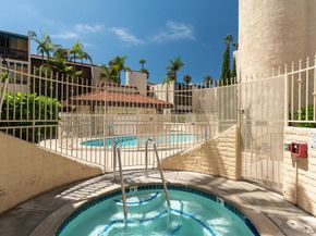 6455 La Jolla Blvd 221, La Jolla CA 92037