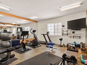 7101 La Tijera Boulevard J101, Los Angeles CA 90045