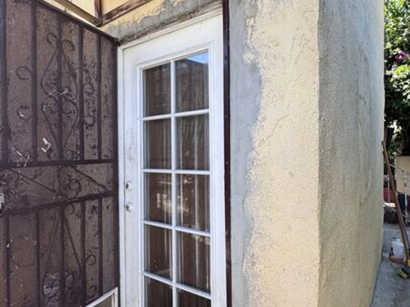 1065 N Gage Avenue, Los Angeles CA 90063