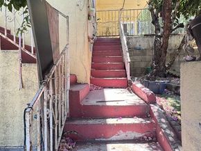 1065 N Gage Avenue, Los Angeles CA 90063