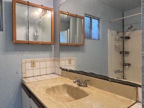 1065 N Gage Avenue, Los Angeles CA 90063