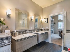 9025 Ashcroft Avenue, West Hollywood CA 90048