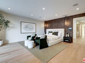 846 Dickson Street, Marina Del Rey CA 90292