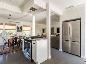 6200 Topeka Drive, Tarzana CA 91335