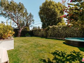 6200 Topeka Drive, Tarzana CA 91335