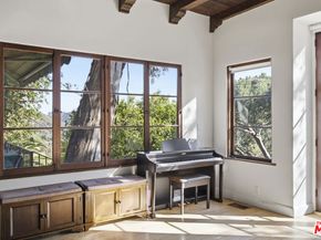10037 Reevesbury Drive, Beverly Hills CA 90210