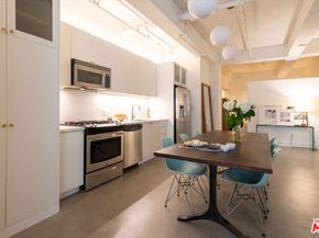 849 S Broadway 202, Los Angeles CA 90014