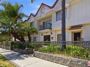 856 W Beach Avenue 16, Inglewood CA 90302