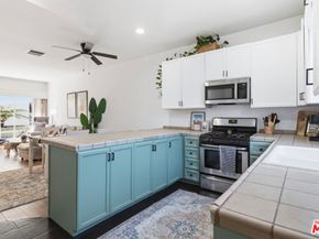 856 W Beach Avenue 16, Inglewood CA 90302