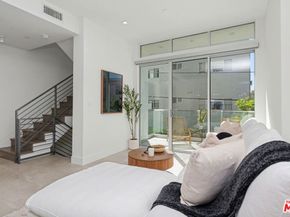1/2 Manning Avenue, Los Angeles CA 90025