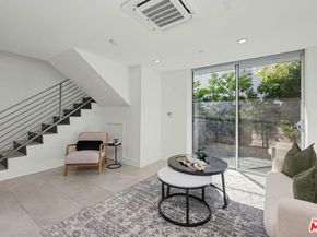 1/2 Manning Avenue, Los Angeles CA 90025