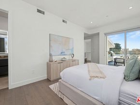 1/2 Manning Avenue, Los Angeles CA 90025
