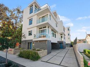 1/2 Manning Avenue, Los Angeles CA 90025