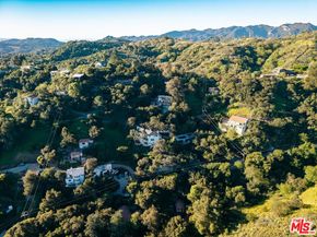 21936 Canon Drive, Topanga CA 90290