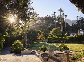 3268 Serra Road, Malibu CA 90265