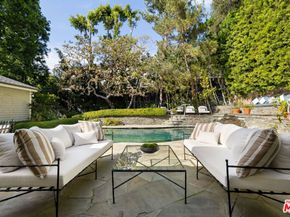 826 Norway Lane, Los Angeles CA 90049